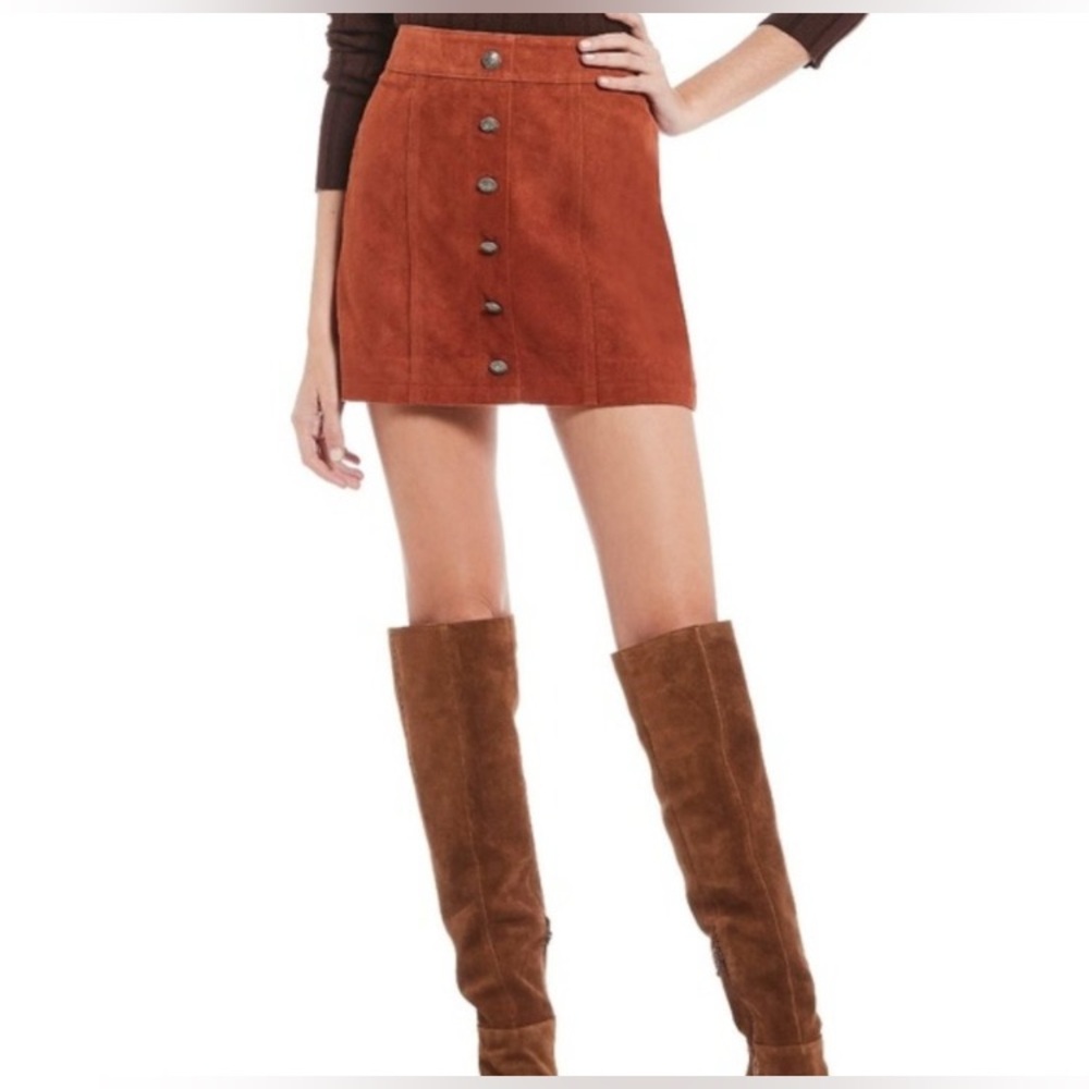 Gianni Bini Women’s Medium Suede Leather Mini Skirt Back Zip Lined Brown